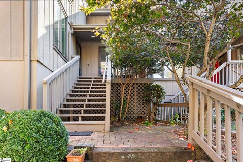 147 Ingleoak Lane sold condo in Inglewood, Greenville, SC