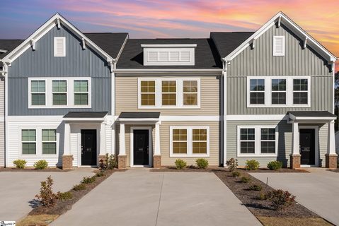 645 Blossom Run sold townhome in East Main Meadows, Spartanburg, SC