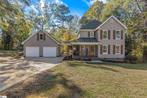 105 J Pearle Court sold home in Wyatt Oaks, Easley, SC