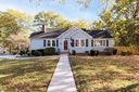 321 Ackley Road sold home in Greenville, SC