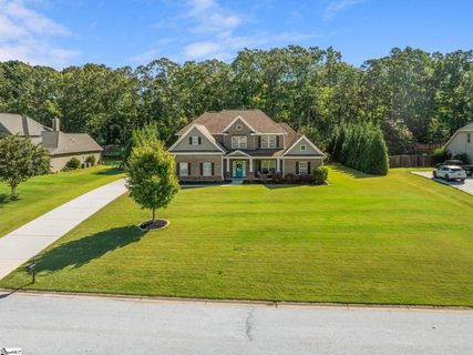 27 Laurelhart Lane