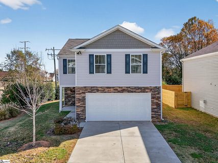 1013 Bridlebrook Trail sold home in Brockman Farms, Greer, SC