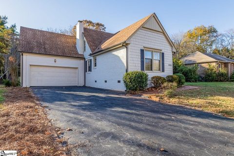 5016 Bridle Path Lane sold home in Pelham Woods, Greenville, SC