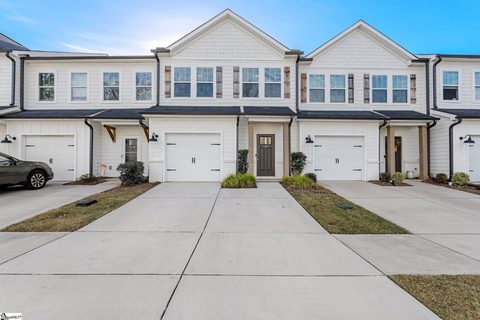 105 Grey Oak Trail sold home in Branchwood, Greer, SC