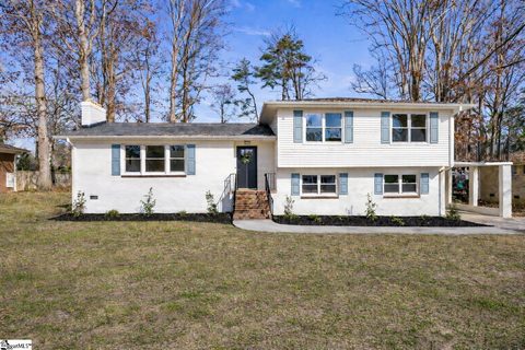 12 Windemere Drive sold home in Cherokee Forest, Greenville, SC