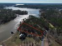 82 E Commodore Drive sold home in Cross Hill, SC