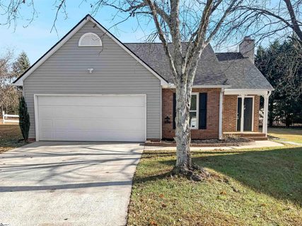 3 E Fall River Way sold home in Standing Springs Estates, Simpsonville, SC