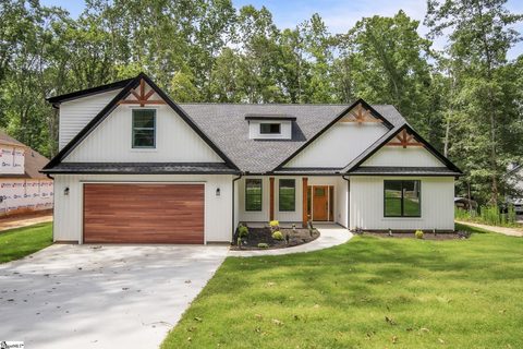 107 Circle Drive sold home in Shenandoah, Townville, SC