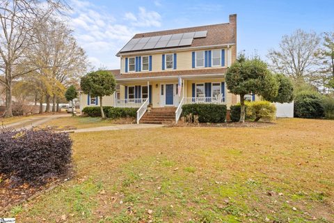 102 Huntington Court