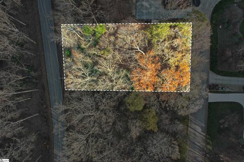 300 Laurel Valley Way active home in The Woodlands At Cherokee Valley, Travelers Rest, SC