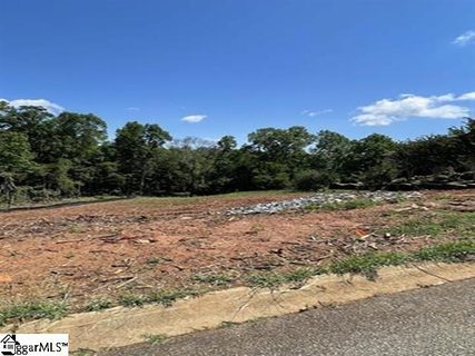450 N Tidewater Trail active lot in Woodfin Ridge, Inman, SC
