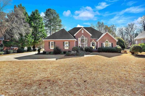 137 Port Royal Road sold home in Cobbs Glen, Anderson, SC