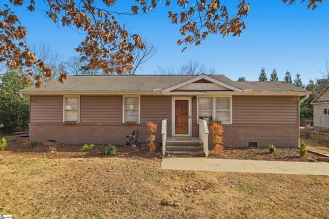 103 Fairlane Circle sold home in Laurel Heights, Greenville, SC