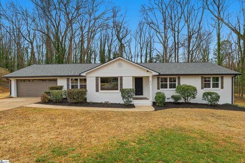211 Imperial Drive sold home in Wellington Green, Greenville, SC