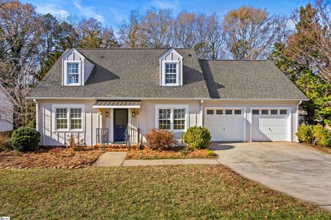 31 Dahlglen Avenue