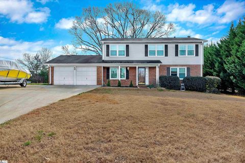 104 Forest Park Drive