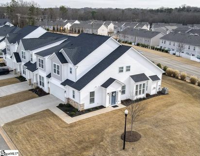 1621 Chelmsford Court sold home in Wadsworth Manor, Spartanburg, SC
