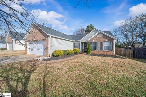 420 Peach Grove Place sold home in The Grove, Mauldin, SC