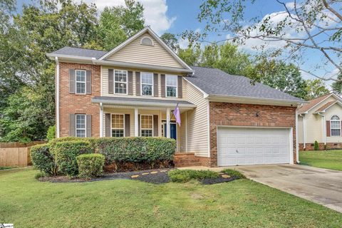111 Golden Crest Court sold home in Vineyard At Planters Row, Mauldin, SC