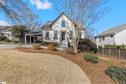 Homes in Augusta Road, Greenville