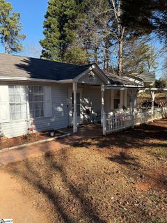 303 Maplewood Circle sold home in Maplewood, Greer, SC