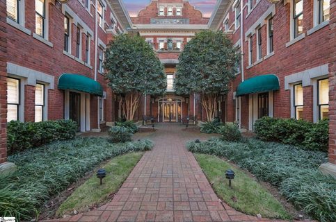 400 E Washington Street Unit 24 sold home in Davenport Condo, Greenville, SC