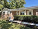 102 W Maple Street sold home in Clinton, SC
