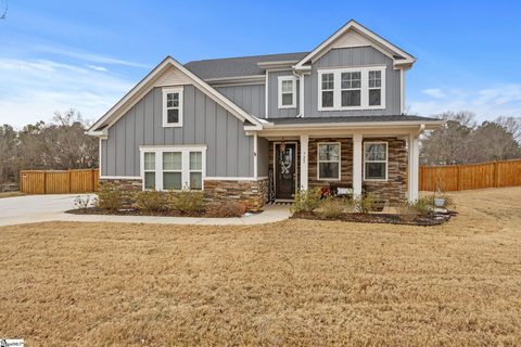 Homes in Hammond Hall, Belton