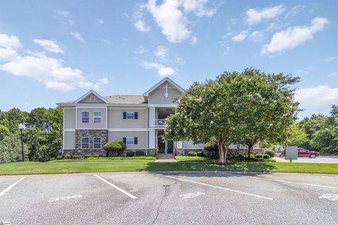 356 W Easterlin Way