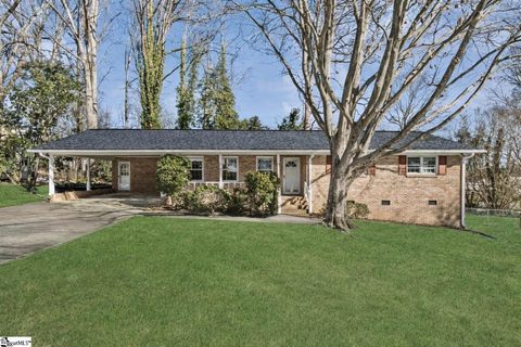 409 Strange Road sold home in Sheffield Forest, Taylors, SC
