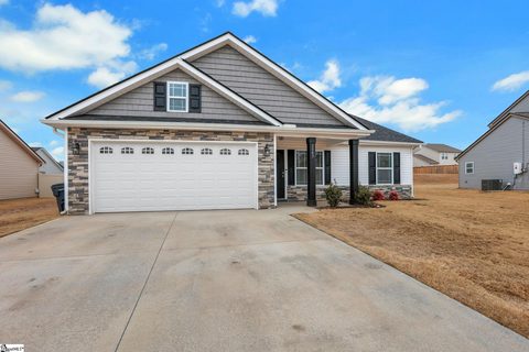 2043 Renata Lee Drive sold home in Elliott Park, Lyman, SC