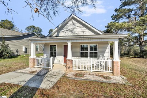 107 Dillon Drive sold home in Blossom Meadows, Clinton, SC