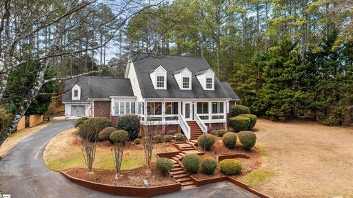 104 Emerald Pointe Drive pending home in Emerald Pointe, Seneca, SC