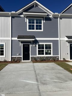 407 Speyside Lane