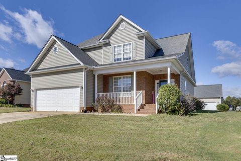 Homes in Hampton Farms, Greenville