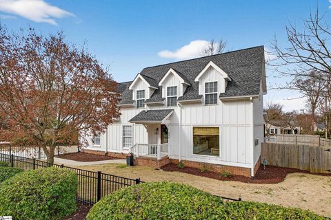 200 Tomassee Avenue