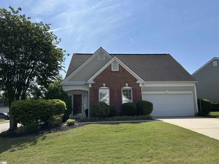 112 Saint James Place Drive