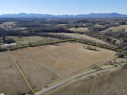 00 North Pacolet Road active home in Caroland Farms, Landrum, SC