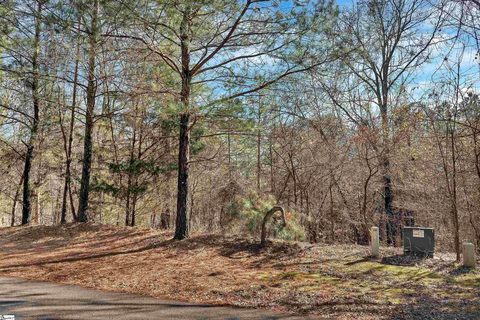 1106 Bay Drive active home in Treasure Bay, Fair Play, SC