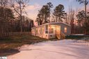295 N Davis Drive sold home in Fair Play, SC