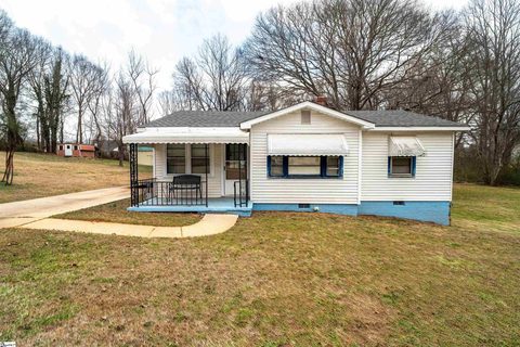 31 Pine Grove Lane sold home in Riverdale Acres, Greenville, SC