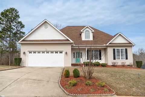715 Tudor Lane sold home in Shaftsbury, Boiling Springs, SC