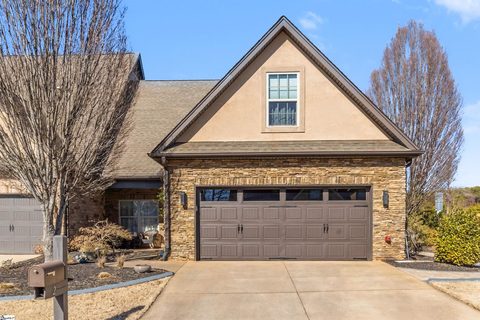 2 Mossycup Road sold townhome in Seven Oaks At Blue Ridge Plantat, Taylors, SC