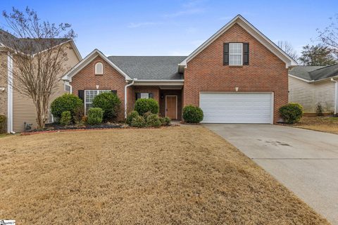 704 Center Road pending home in Reid Valley, Taylors, SC