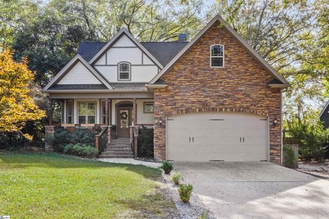 9 Waverly Court