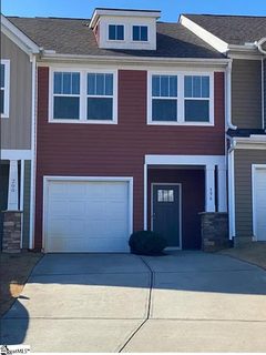 196 Fair Orchard Way