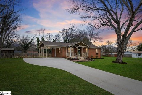 113 Gayle Street sold home in Rockvale, Piedmont, SC