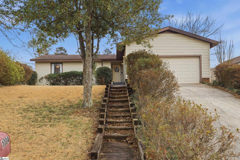 1004 Pine Oak Way