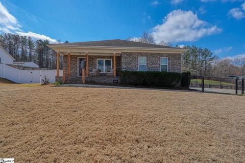 611 Pearson Town Road sold home in Cades Creek, Moore, SC
