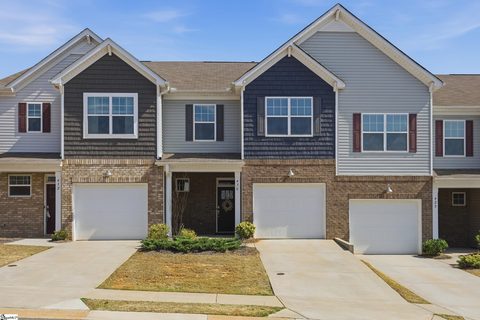 430 Bee Cove Way
